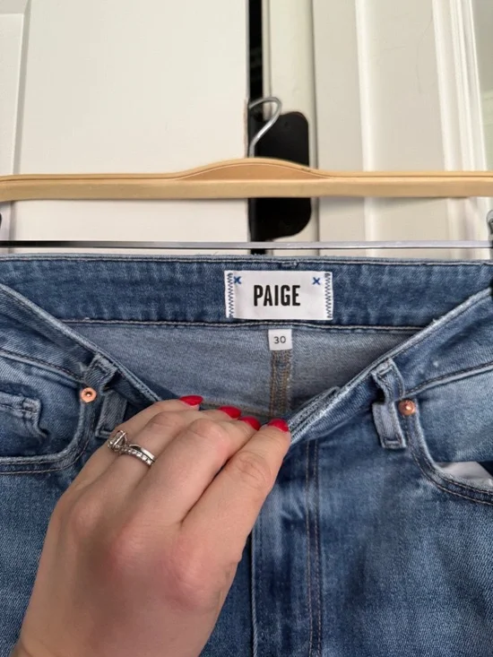 PAIGE Cindy Crop Mid Wash Straight Leg Jeans Blue rock show distressed - Picture 2 of 5